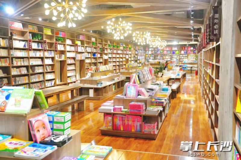 浏阳卡乐书城 资料图片