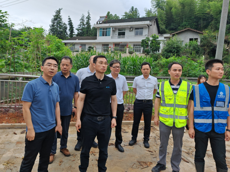 湖南移动党委书记、总经理程伟赴常德桃源现场指挥防汛救灾通信保障工作