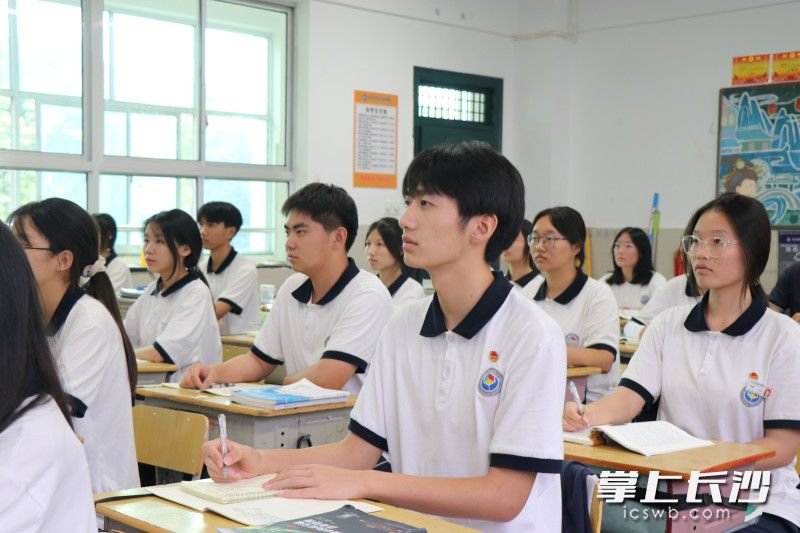 高效健康的长沙汽车工业学校课堂。