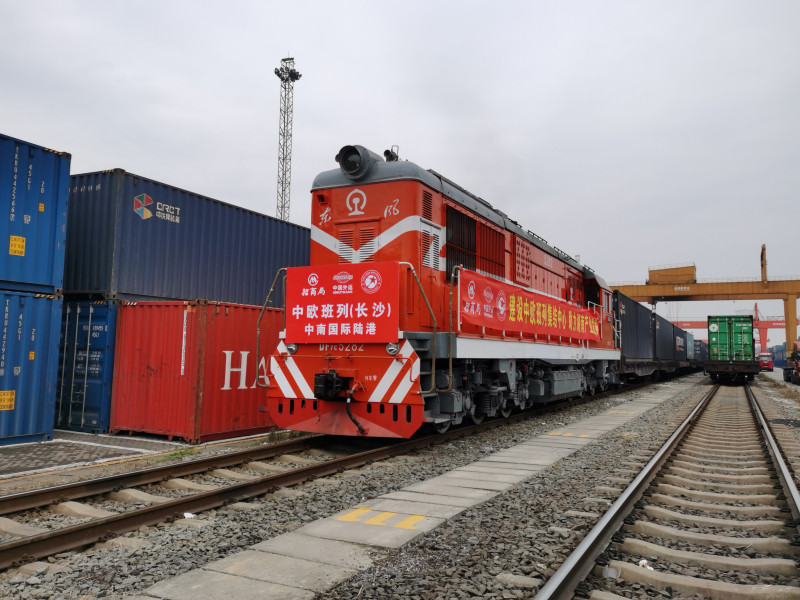 今年1月至6月，中欧班列（长沙）进出境发运604列，同比增长40.5%。长沙晚报通讯员 张文博 供图