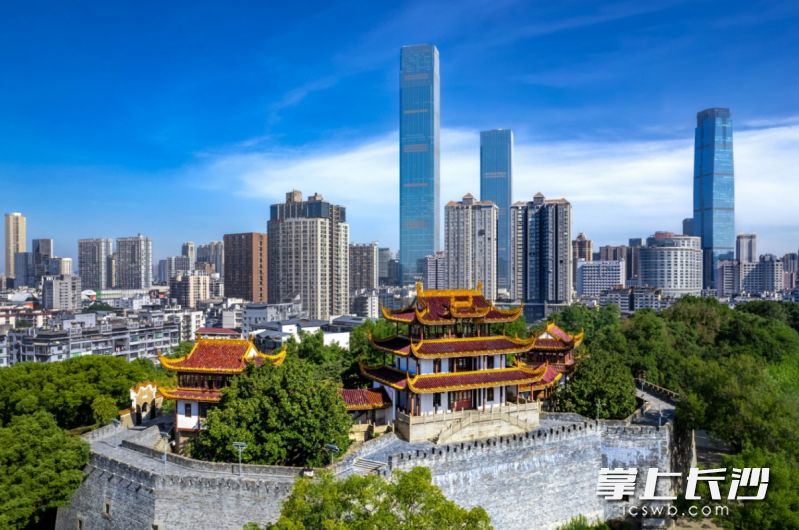 天心阁素有“潇湘古阁，秦汉名城”之美誉，是长沙历史文化沉淀与传承的缩影。