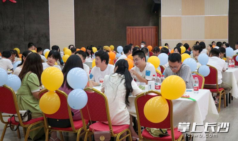 活动现场气氛热烈。
