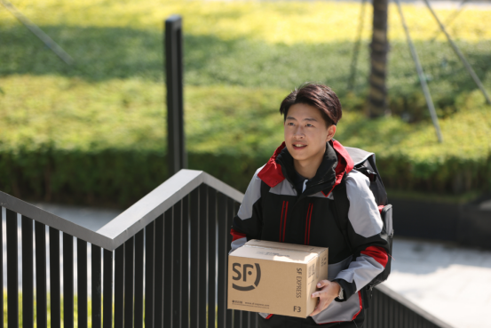 顺丰发起“小哥增收”计划成效显现。通讯员 杨倩 供图