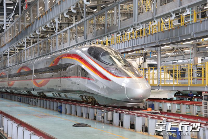10月1日起，京港、沪港间高铁动卧列车全面提质升级。  均为长沙晚报通讯员 卓悦 摄
