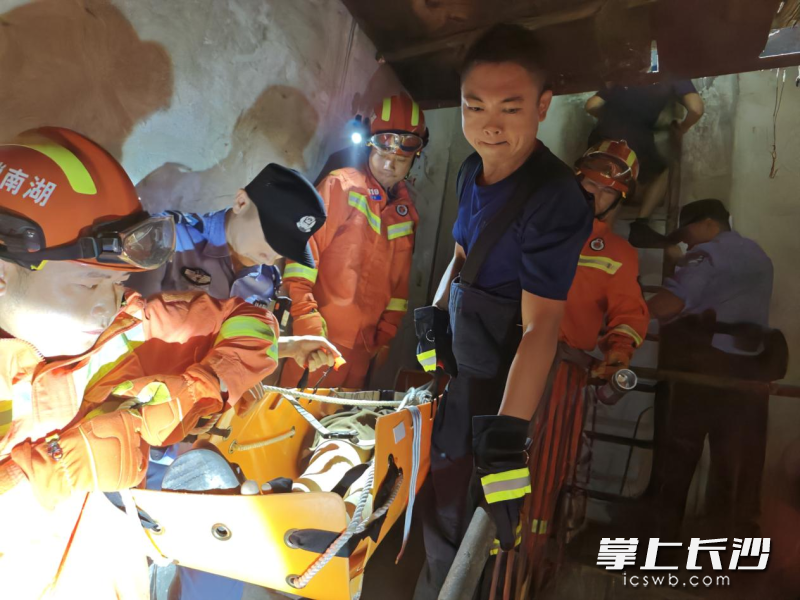 图为救援现场。长沙晚报通讯员供图