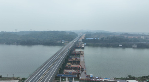 耒宜改扩建施工现场。长沙晚报通讯员 刘昱乐 摄