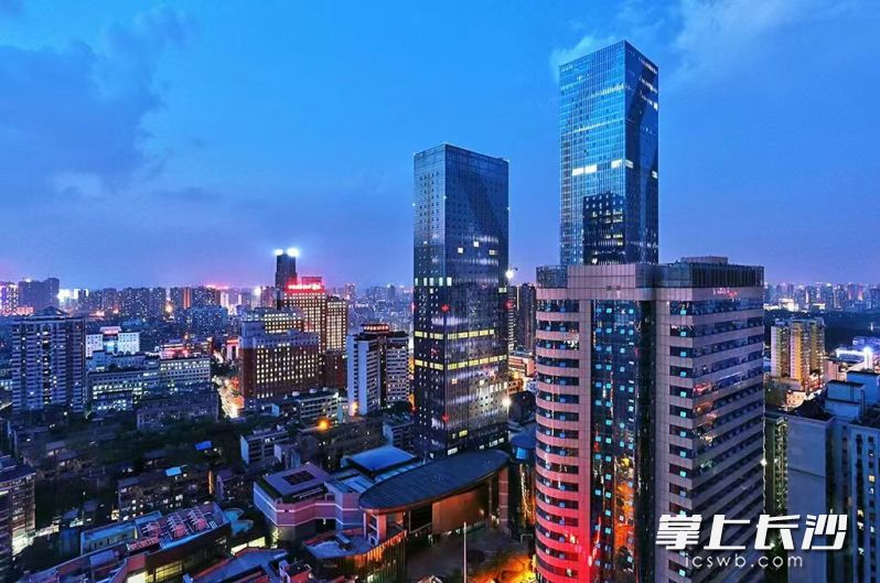 湘雅片区泊富商圈。长沙晚报全媒体记者 李卓 摄
