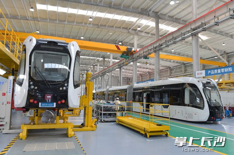 位于湘江新区岳麓高新区的中车智行长沙智轨基地项目正式投入使用。长沙晚报全媒体记者 王志伟 摄 位于湘江新区岳麓高新区的中车智行长沙智轨基地项目正式投入使用。长沙晚报全媒体记者 王志伟 摄
