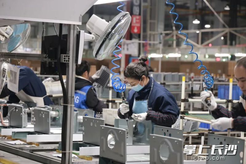 万家乐（长沙）热能科技产业园生产场景。 望城经开区供图