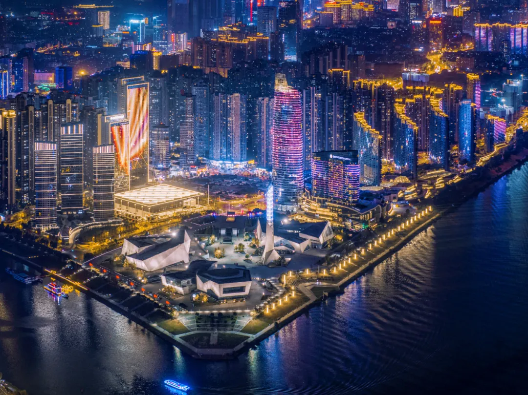 长沙大悦城“以景造景”，成为综艺、春晚、城市宣传片的热门取景地。