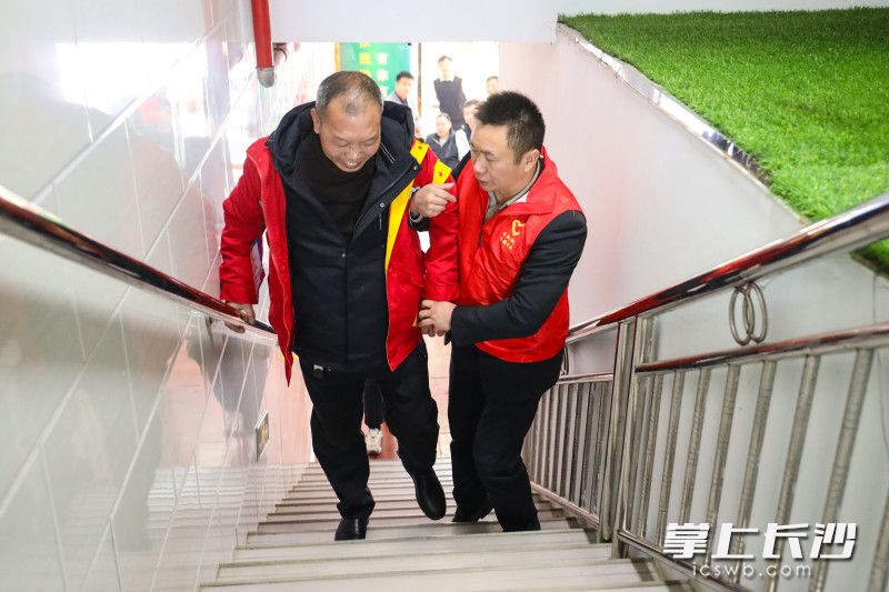 志愿服务模拟现场。