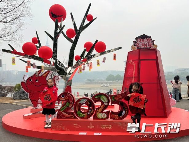 整个春节期间，市民游客都可以来湖南烈士公园特展打卡参观。 均为长沙晚报通讯员刘慧供图