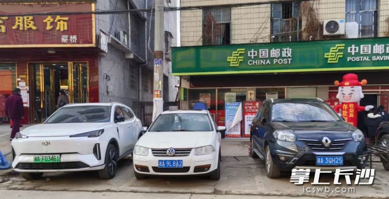 外地号牌车辆随处可见。 均为长沙晚报全媒体记者肖舞摄