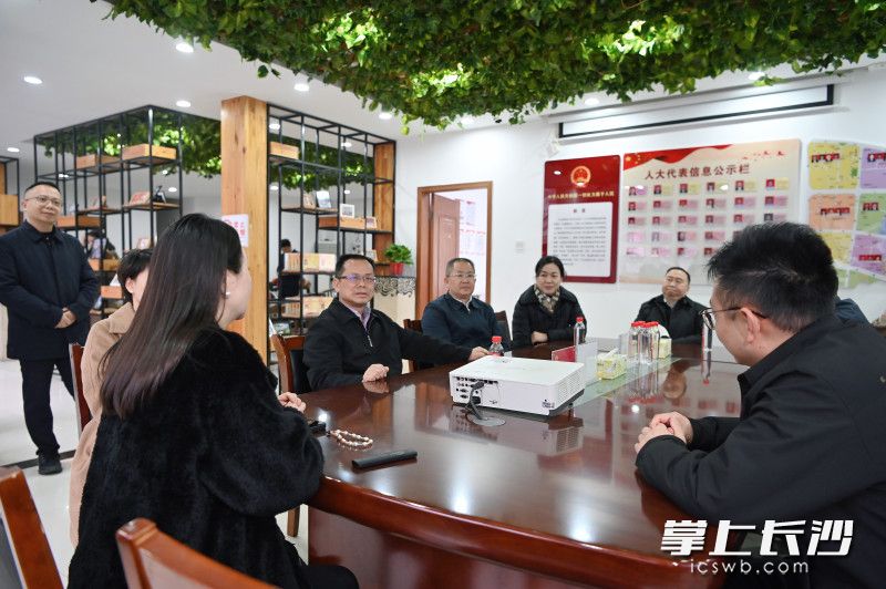 座谈现场。 长沙晚报通讯员 张圣贺 摄