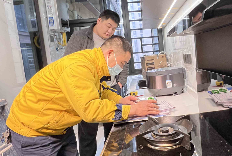 长沙新奥燃气每年为居民用户安排一次免费上门安检。