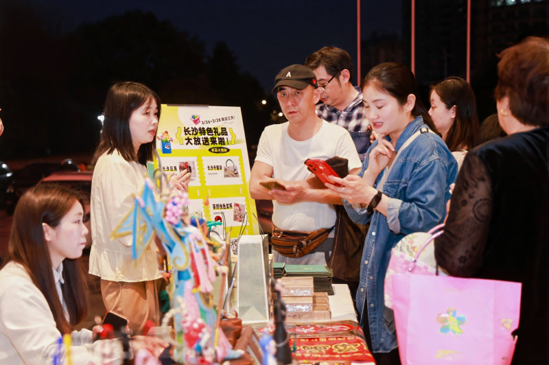 武汉市民点赞长沙文创。