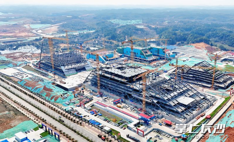 湘江科学中心施工现场。均为长沙晚报通讯员 徐坤 供图
