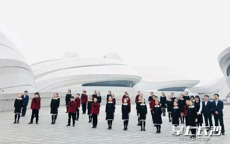 雨花区砂子塘新世界小学“新少年”合唱团成立于2017年。照片均由学校 提供