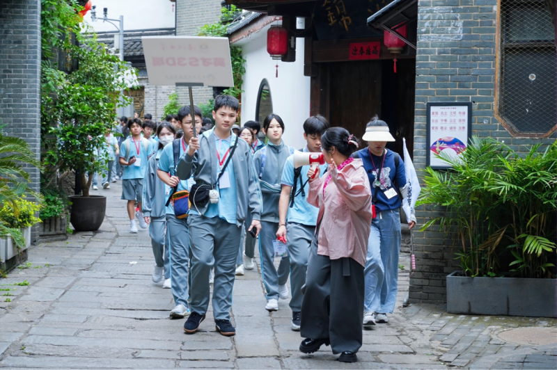 澳门研学团漫步长沙历史街区。