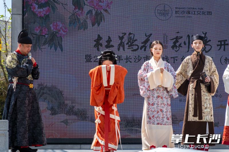 “五一”假期，长沙滨江文化园以丰富多元的文化活动为依托，打造出一场集视听享受、美食体验、非遗传承、文化研学于一体的文旅盛宴。 均为长沙晚报通讯员孙乐供图