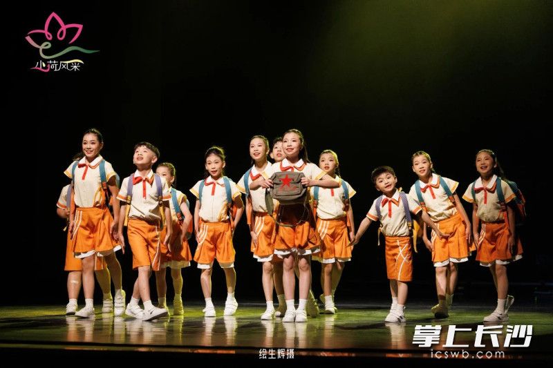舞蹈表演之三。