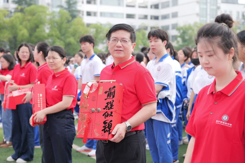 老师们用心准备的“能量包”。