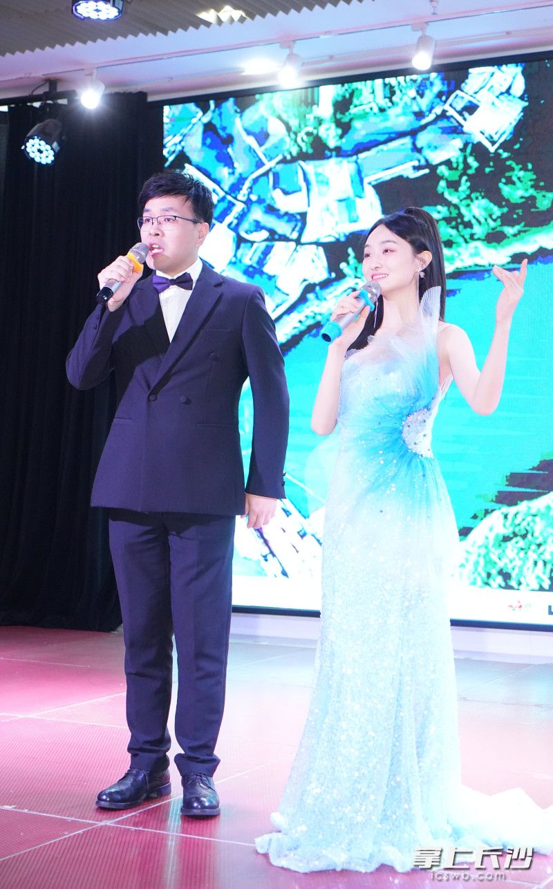 5月19日，长沙市企（事）业文联艺术团原创文旅歌曲演唱会举行。