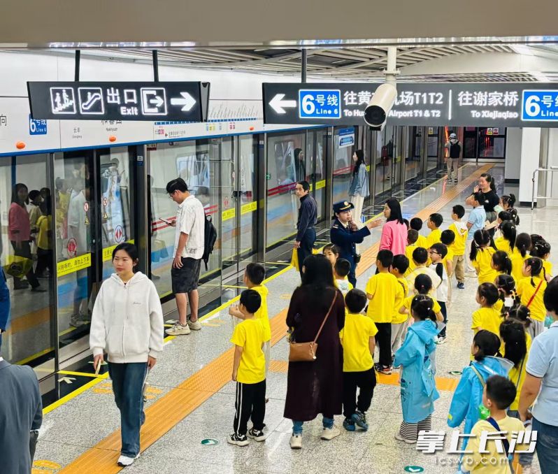 长沙地铁6号线累计运送乘客超4.72亿人次，显著提升市民跨区通勤效率。 照片均为 通讯员 供图
