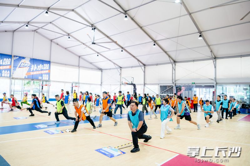 23日，“FUN肆出彩，跃动未来”2025年长沙市上市公司董秘联谊会第二季度活动举行。 均为长沙市委统战部供图