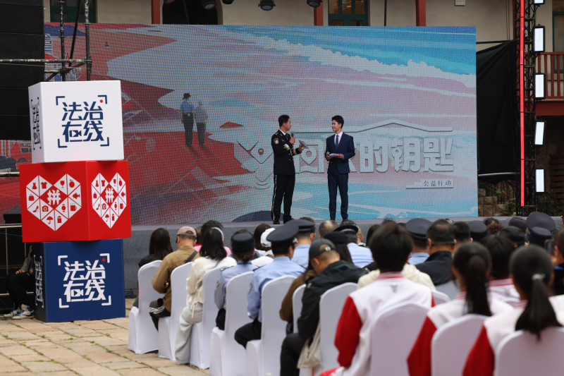 5月23日，“回家的钥匙”公益行动来到第三站青岛。通讯员 刘健 摄