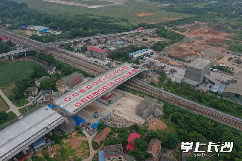 大桥建成后将实现10分钟跨江通行。