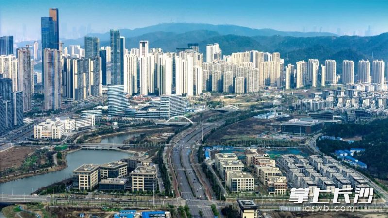 梅溪湖二期产业带。