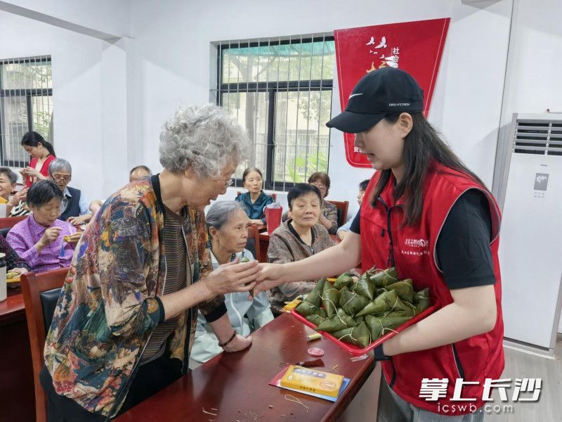 端午节活动现场。