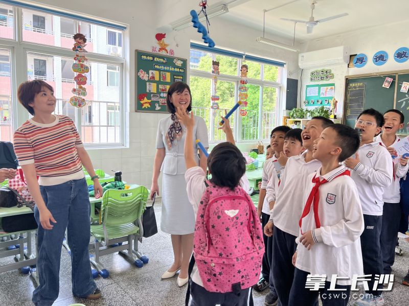 孩子们既是设计者又是体验者，在欢乐中感受成长的快乐。