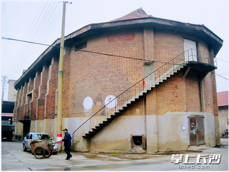 幸福桥社区仅存的长沙“粮一库”苏式粮仓遗址。
