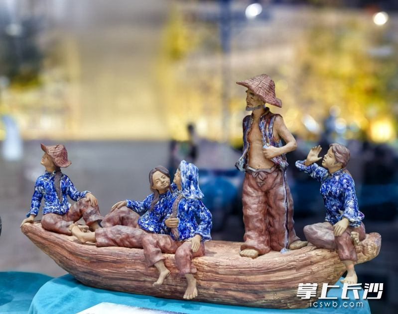 展览现场共展出50余件长沙非遗精品大作。