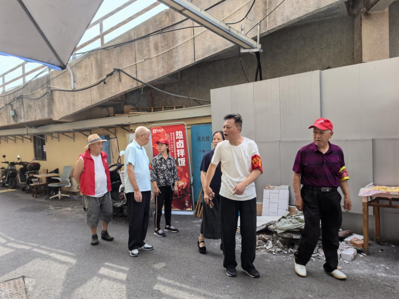 巡逻中处理问题。