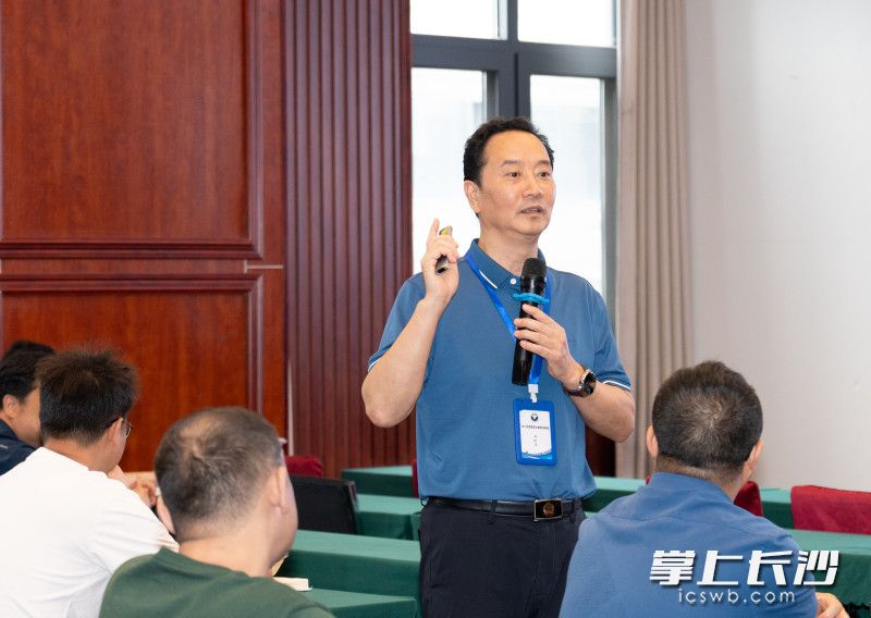 禁毒知识讲座现场。