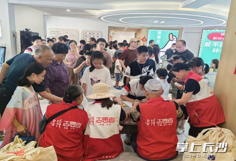 活动现场。 活动现场。