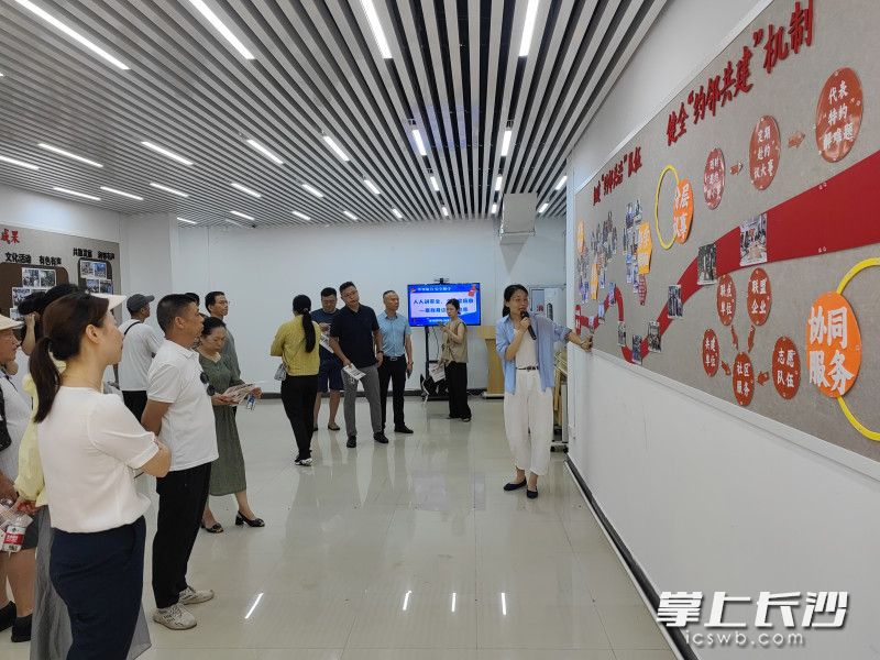 省人大社区打造的“华邻有约”共享空间。