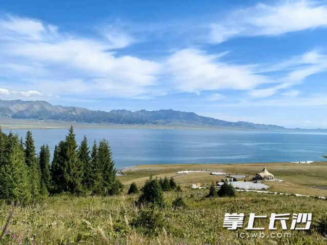 连续12日发布的高温预警今日按下“暂停键”。 长沙晚报全媒体记者 舒元臻 摄