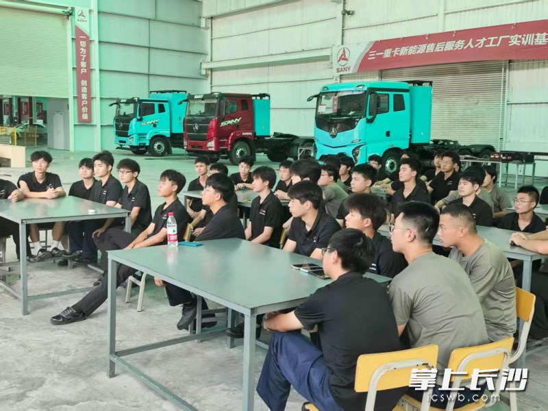 定向培养模式为广大学子铺就了良好的就业前景。