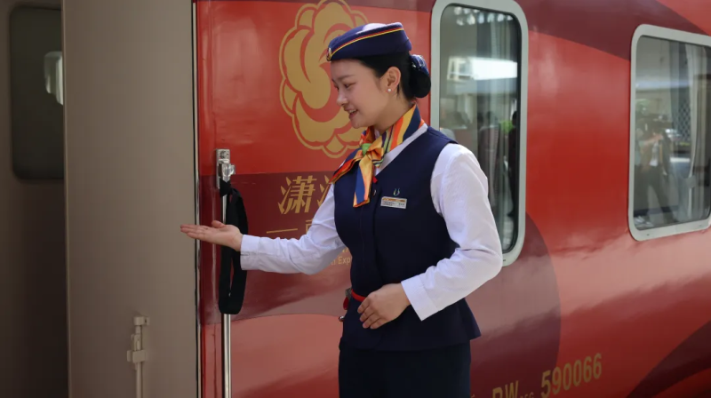 火车旅行，从未如此“湘”味。均为长沙晚报通讯员 汤志强 供图