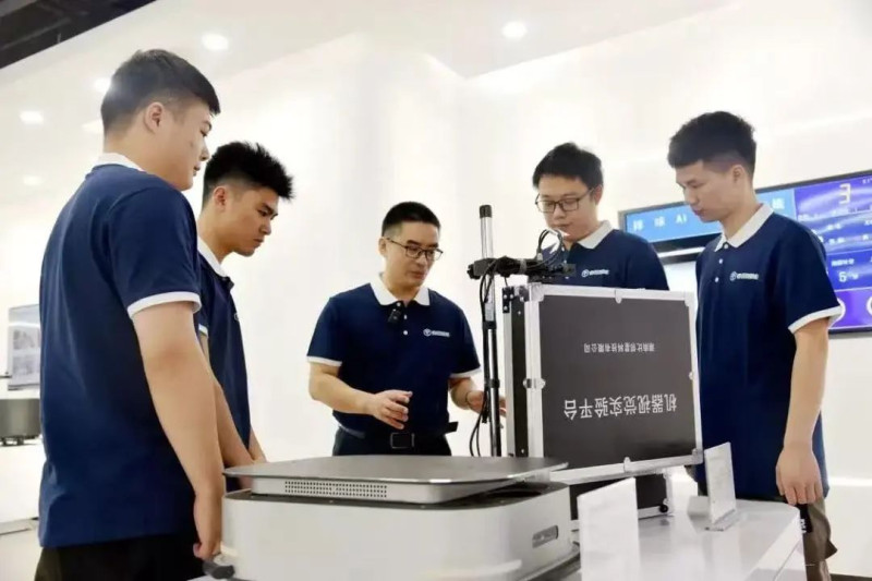 柳枝行动第8期孵化企业睿图智能初创时就得到“柳枝行动”帮扶，现在产品已广泛应用于全国近40个城市。