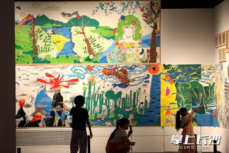 展览现场。 均为长沙晚报全媒体记者贺文兵摄 展览现场。 均为长沙晚报全媒体记者贺文兵摄