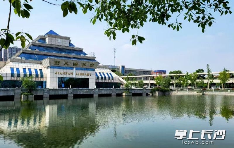 美丽的周南中学校园。均为学校供图