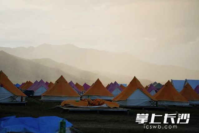 未来一周晴雨相间,长沙气温仍旧偏高。 长沙晚报全媒体记者 舒元臻 摄 未来一周晴雨相间,长沙气温仍旧偏高。 长沙晚报全媒体记者 舒元臻 摄