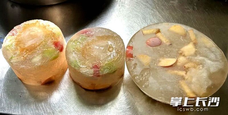 水果冰激凌出箱。