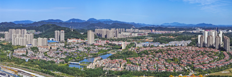 金霞新城关公湖片区实景。 长沙晚报通讯员 孙翊雯 供图