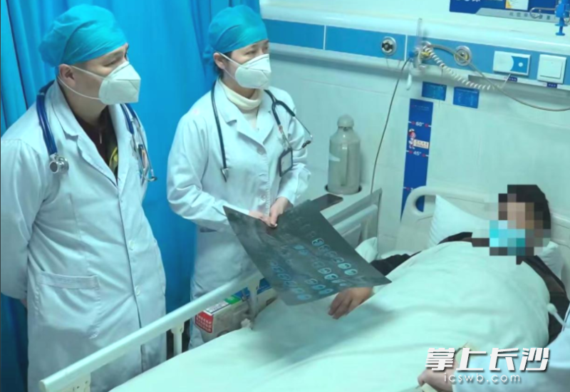 目前患者已住院接受结核病的正规治疗。